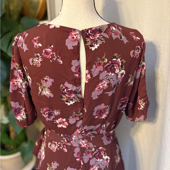 Astr Burgundy Floral Midi Dress - Picture 5 of 9